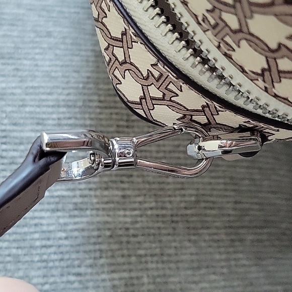 KATE SPADE CROSSBODY & MATCHING WALLET - Picture 4 of 14